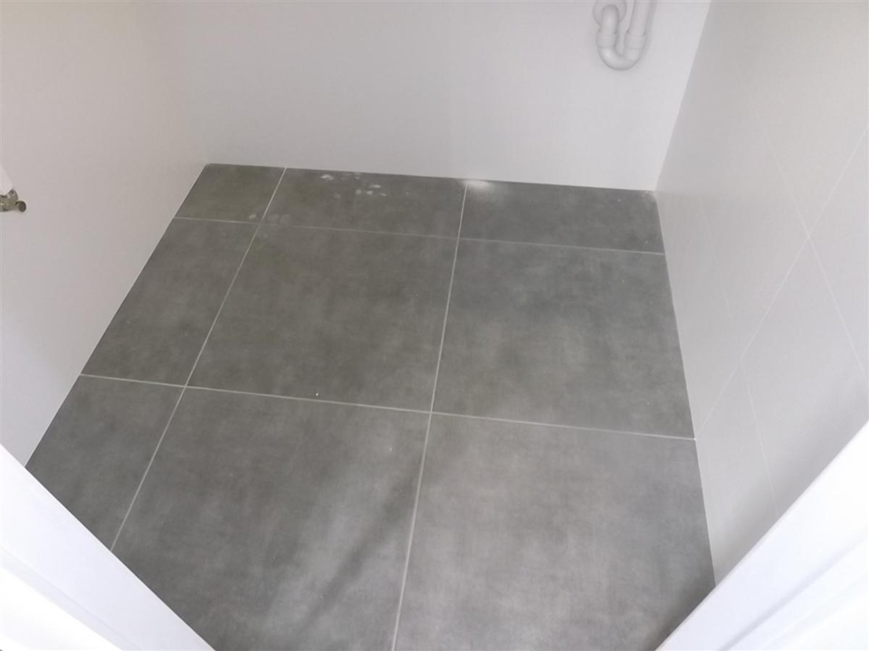 studentenkot Brugge douche badkamer